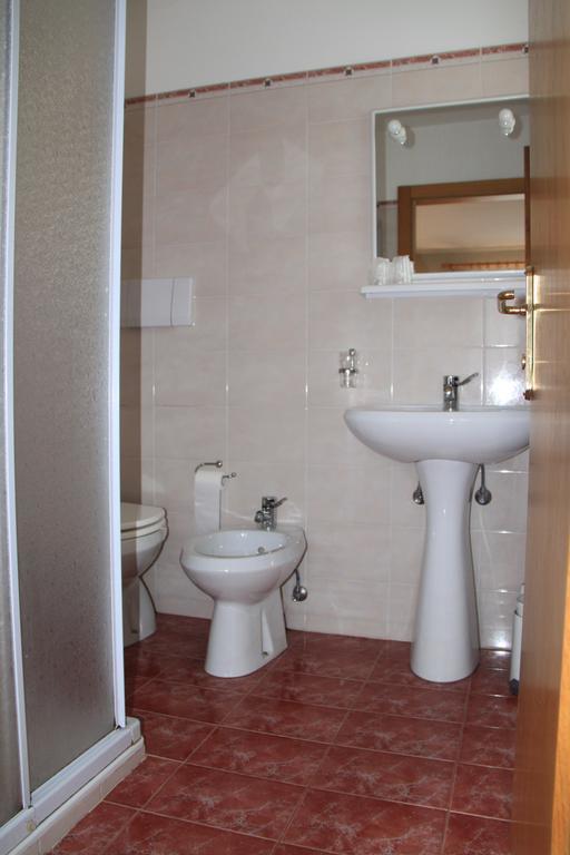 Hotel Garni Goccia D'Oro Cavalese Pokój zdjęcie
